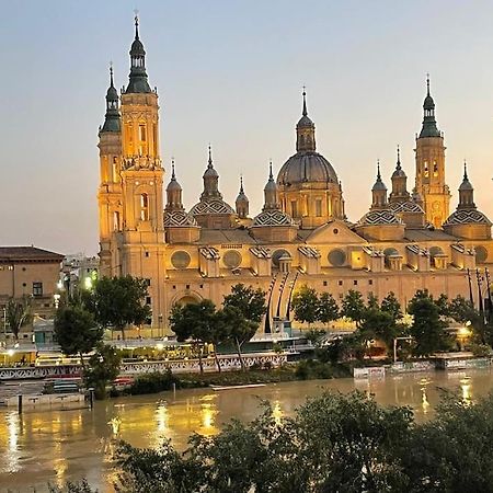 Apartamento Con Vistas Al Pilar Con Aparcamiento Privado Saragozza Esterno foto