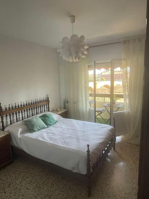 Apartamento Con Vistas Al Pilar Con Aparcamiento Privado Saragozza Esterno foto