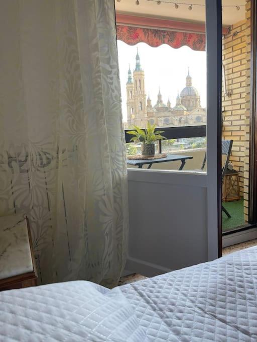 Apartamento Con Vistas Al Pilar Con Aparcamiento Privado Saragozza Esterno foto