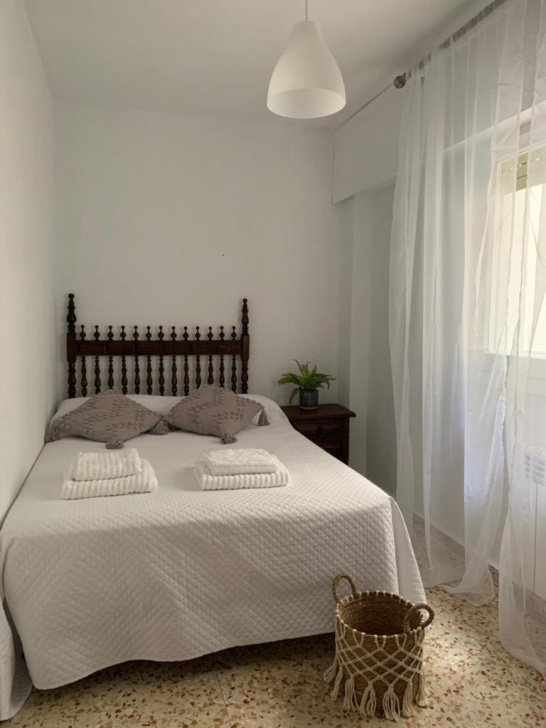 Apartamento Con Vistas Al Pilar Con Aparcamiento Privado Saragozza Esterno foto